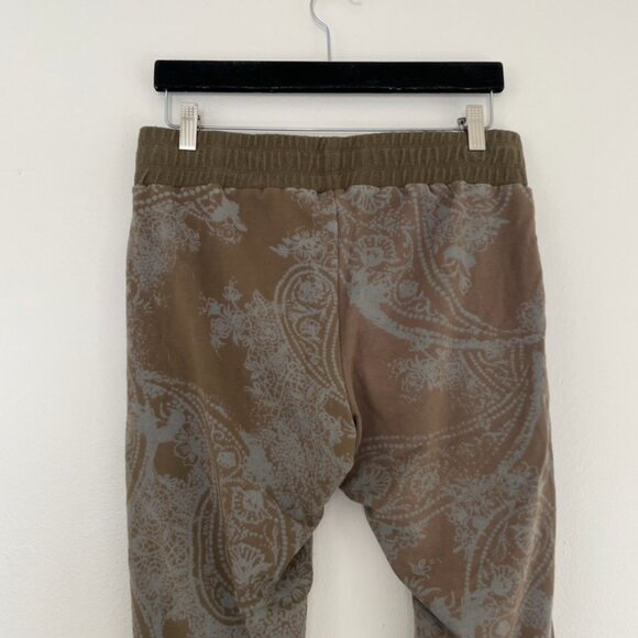 Free People We The Free Army Green Paisley Joggers Size Medium - Picture 7 of 7